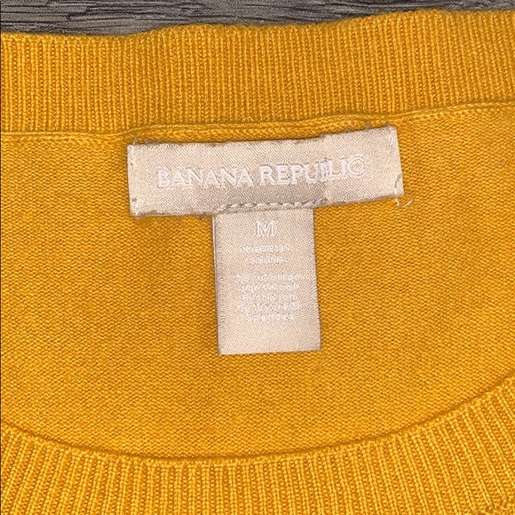 Banana Republic top - Picture 3 of 3